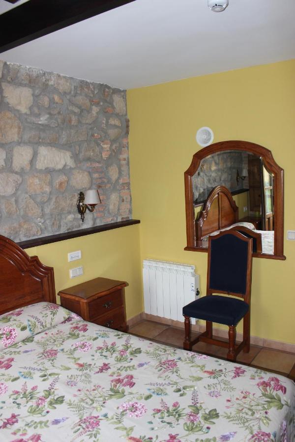 La Venta De Quijas Bed and Breakfast Exteriör bild