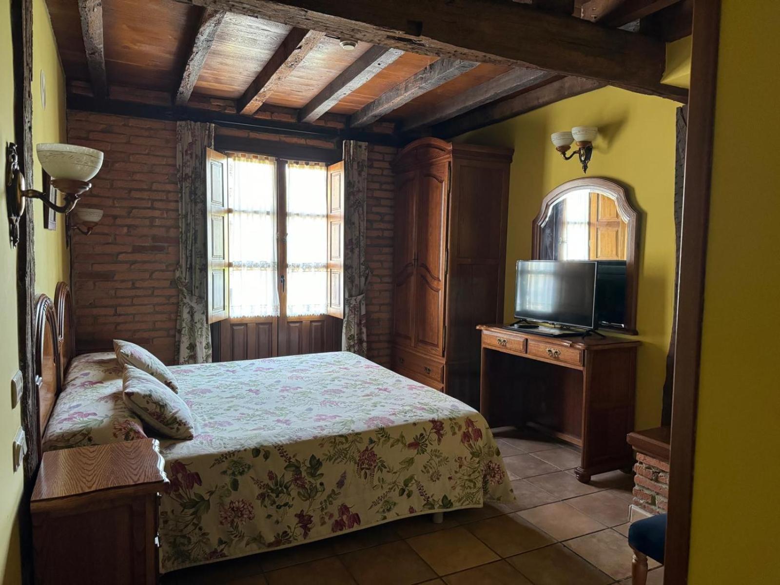 La Venta De Quijas Bed and Breakfast Exteriör bild