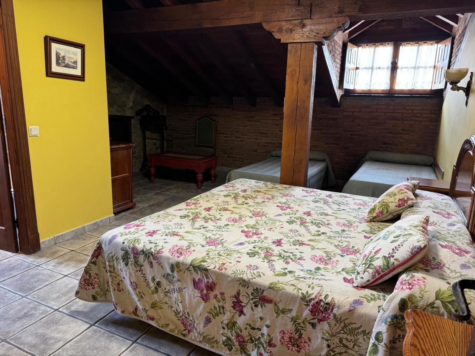 La Venta De Quijas Bed and Breakfast Exteriör bild